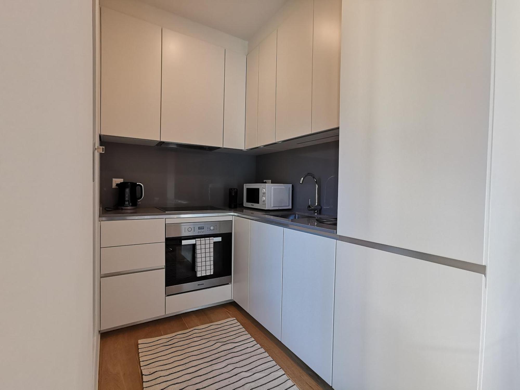 Experience The Loft! Loft 18, Downtown, Near The Lake Free Parking Available 盧加諾 外观 照片